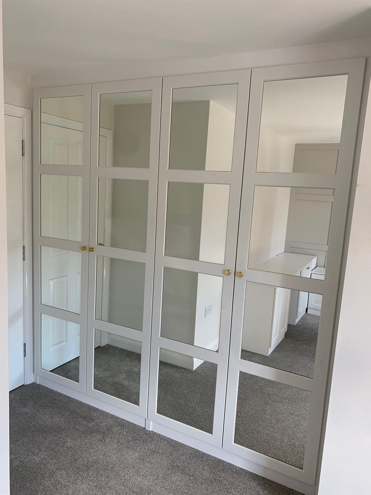 Fitted Wardrobes Mirrored Sliding, Mirrored Dressing Room Doors